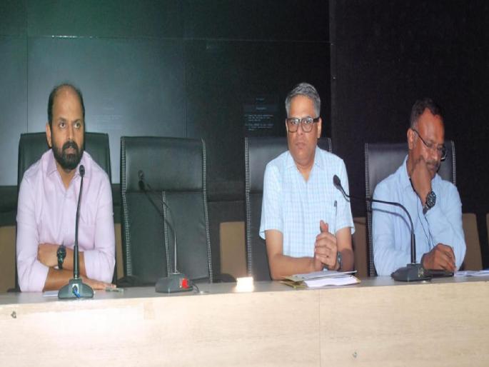 election decision officers reviewed the preparations for the counting of votes | निवडणूक निर्णय अधिकाऱ्यांनी घेतला मतमोजणीच्या पूर्वतयारीचा आढावा election decision officers reviewed the preparations for the counting of votes | निवडणूक निर्णय अधिकाऱ्यांनी घेतला मतमोजणीच्या पूर्वतयारीचा आढावा