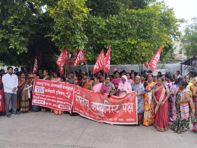 Increase in pension-emoluments, caste-wise census! | पेन्शन-मानधनात वाढ, जातनिहाय जनगणना करा! Increase in pension-emoluments, caste-wise census! | पेन्शन-मानधनात वाढ, जातनिहाय जनगणना करा!