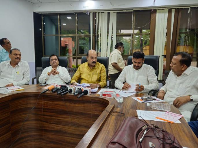 Akola: Construction of 426 km long river and canal in Vidarbha, information of A. Savarkar | Akola: विदर्भात ४२६ किमी अंतराची नदी,कालव्याचे हाेणार निर्माण, आ.सावरकर यांची माहिती Akola: Construction of 426 km long river and canal in Vidarbha, information of A. Savarkar | Akola: विदर्भात ४२६ किमी अंतराची नदी,कालव्याचे हाेणार निर्माण, आ.सावरकर यांची माहिती