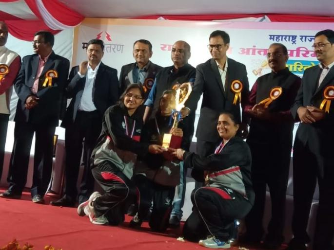State level sports competition: Akola-Amravati Circle receives 3 gold, 2 silver. | महावितरण राज्यस्तरीय क्रिडा स्पर्धा : अकोला-अमरावती परिमंडळाला ३ सुवर्ण, ४ रजत State level sports competition: Akola-Amravati Circle receives 3 gold, 2 silver. | महावितरण राज्यस्तरीय क्रिडा स्पर्धा : अकोला-अमरावती परिमंडळाला ३ सुवर्ण, ४ रजत