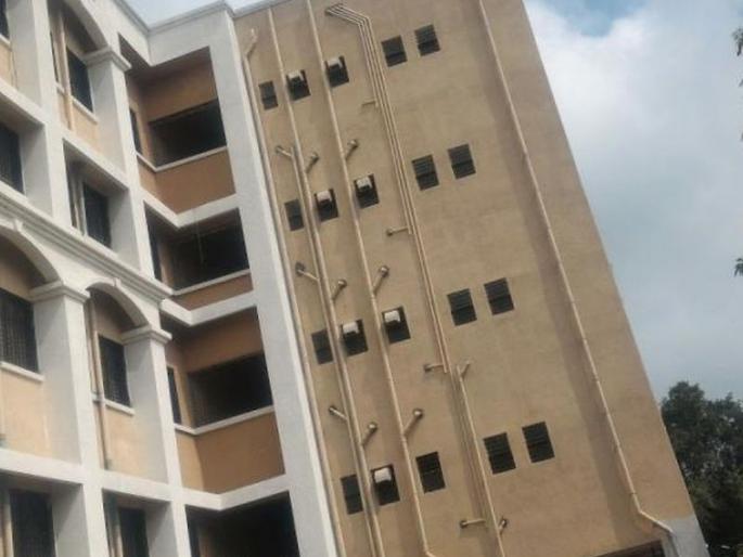 Akola District Court's new building inauguration on Sunday | अकोला जिल्हा न्यायालयाच्या नवीन इमारतीचे लोकार्पण रविवारी Akola District Court's new building inauguration on Sunday | अकोला जिल्हा न्यायालयाच्या नवीन इमारतीचे लोकार्पण रविवारी