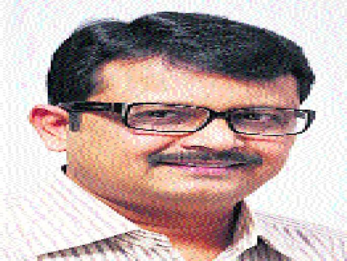 Atul Kulkarni received the Darpan Seva Gaurav Award | अतुल कुलकर्णी यांना दर्पण सेवा गौरव पुरस्कार  