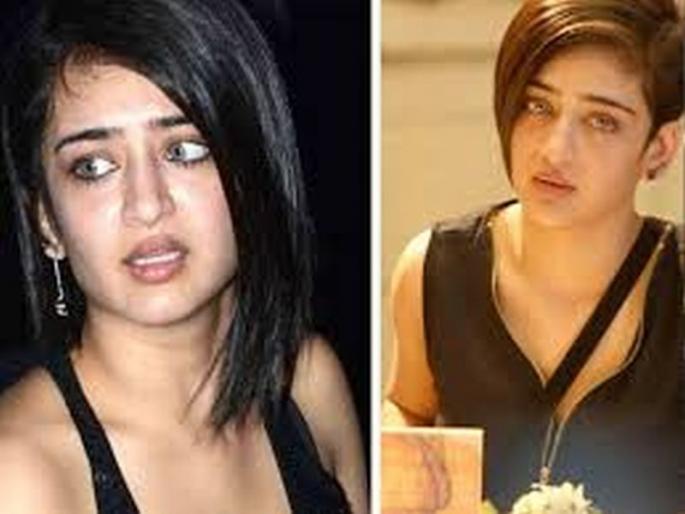 Sad! Kamal Haasan's daughter Akshara hasan's Private Photo Leaked Social Media | खळबळजनक! कमल हसनच्या मुलीचे अश्लील फोटो सोशल मीडियावर वायरल Sad! Kamal Haasan's daughter Akshara hasan's Private Photo Leaked Social Media | खळबळजनक! कमल हसनच्या मुलीचे अश्लील फोटो सोशल मीडियावर वायरल