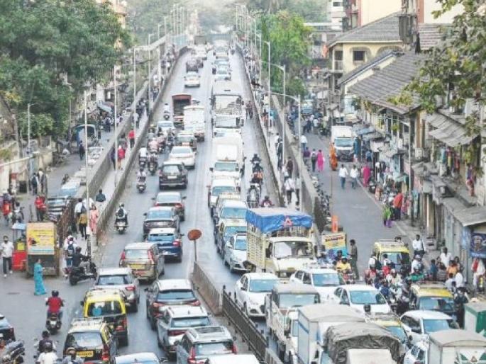 Bridge congestion in Mumbai, disruption in travel; Reconstruction of Elphinstone Bridge after Sion Traffic in Dadar, Curry Road, Chinchpokli will be affected | मुंबईत पूलकोंडी, प्रवासात विघ्न; सायननंतर एल्फिन्स्टन पुलाची पुनर्बांधणी; दादर, करी रोड, चिंचपोकळीतील वाहतुकीवर पडणार ताण
