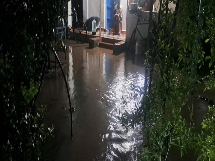 Heavy rains in Alibaug Flood situation in many areas in the taluka Water entered the houses of citizens | अलिबागमध्ये मुसळधार पावसाने हाहा:कार; तालुक्यात अनेक भागात पूरस्थिती; नागरिकांच्या घरात शिरले पाणी Heavy rains in Alibaug Flood situation in many areas in the taluka Water entered the houses of citizens | अलिबागमध्ये मुसळधार पावसाने हाहा:कार; तालुक्यात अनेक भागात पूरस्थिती; नागरिकांच्या घरात शिरले पाणी