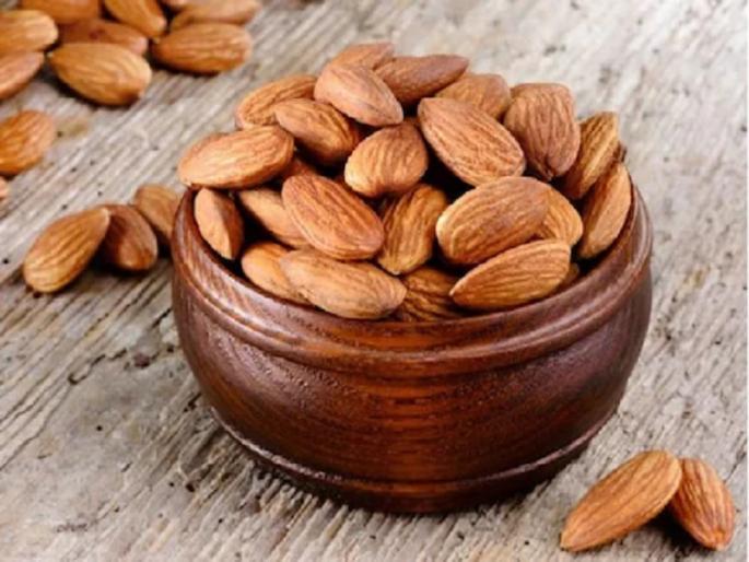 know how many almonds should i eat day | एका दिवसात नेमके किती बदाम खावेत?; जाणून घ्या, प्रमाण, करू नका 'ही' चूक know how many almonds should i eat day | एका दिवसात नेमके किती बदाम खावेत?; जाणून घ्या, प्रमाण, करू नका 'ही' चूक