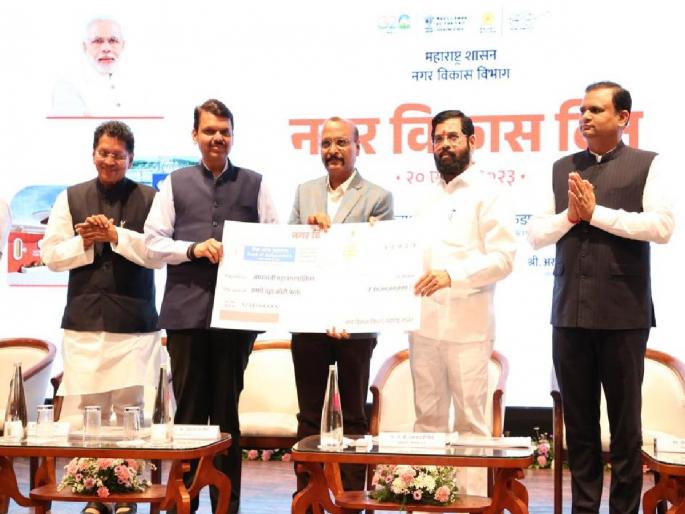 2nd in Amravati State, Great Success in City Beautification Competition | अमरावती राज्यात दुसरी, शहर सौंदर्यीकरण स्पर्धेत मिळवले उत्तुंग यश 2nd in Amravati State, Great Success in City Beautification Competition | अमरावती राज्यात दुसरी, शहर सौंदर्यीकरण स्पर्धेत मिळवले उत्तुंग यश