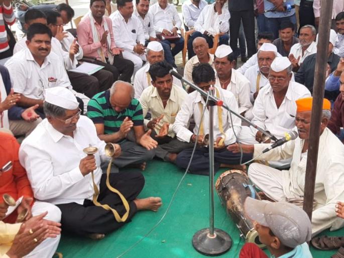 Guardian Minister Chandrakant Patil says, I do not have a habit of assurance | पालकमंत्री चंद्रकांत पाटील म्हणतात, मला आश्वासन देण्याची सवय नाही Guardian Minister Chandrakant Patil says, I do not have a habit of assurance | पालकमंत्री चंद्रकांत पाटील म्हणतात, मला आश्वासन देण्याची सवय नाही