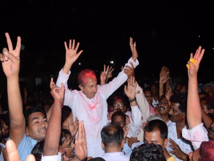 After a decade in the state of Amravati, changes in the executive board of Shivaji Shikshan Sanstha | अमरावतीत दशकानंतर शिवाजी शिक्षण संस्थेच्या कार्यकारी मंडळामध्ये बदल After a decade in the state of Amravati, changes in the executive board of Shivaji Shikshan Sanstha | अमरावतीत दशकानंतर शिवाजी शिक्षण संस्थेच्या कार्यकारी मंडळामध्ये बदल