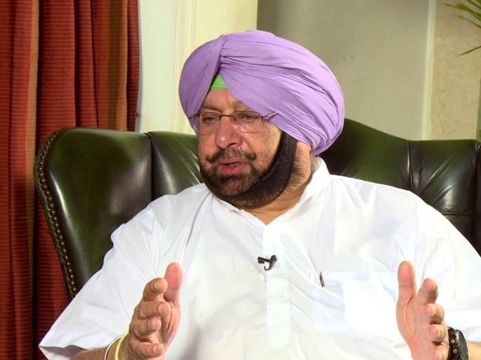 Kejriwal is a bit weird, unimaginative, Amarinder Singh criticized | केजरीवाल विचित्र, विचार न करता काहीही बोलतात, अमरिंदर सिंग यांची टीका  Kejriwal is a bit weird, unimaginative, Amarinder Singh criticized | केजरीवाल विचित्र, विचार न करता काहीही बोलतात, अमरिंदर सिंग यांची टीका