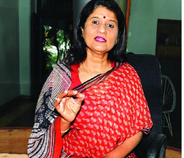 The potential for world heritage in Kolhapur: Amaraj Nimbalkar, should be aware of the ancient conservation of the temple. | कोल्हापूरमध्ये जागतिक वारसा होण्याची क्षमता : अमरजा निंबाळकर, प्राचीन वास्तूच्या जतन-संवर्धनाबद्दल जागरूकता हवी The potential for world heritage in Kolhapur: Amaraj Nimbalkar, should be aware of the ancient conservation of the temple. | कोल्हापूरमध्ये जागतिक वारसा होण्याची क्षमता : अमरजा निंबाळकर, प्राचीन वास्तूच्या जतन-संवर्धनाबद्दल जागरूकता हवी