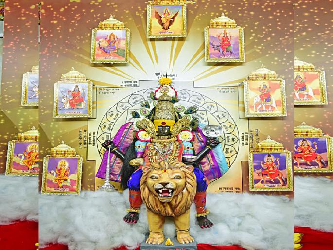 Worship of Shri Ambabai of Kolhapur in the form of Narayani Namostute'on the seventh occasion of Sharadiya Navratri festival | Navratri 2023: सातव्या माळेला कोल्हापूरच्या अंबाबाईचा ‘नारायणी नमोस्तुते’ रूपात जयघोष, उद्या नगरप्रदक्षिणा Worship of Shri Ambabai of Kolhapur in the form of Narayani Namostute'on the seventh occasion of Sharadiya Navratri festival | Navratri 2023: सातव्या माळेला कोल्हापूरच्या अंबाबाईचा ‘नारायणी नमोस्तुते’ रूपात जयघोष, उद्या नगरप्रदक्षिणा