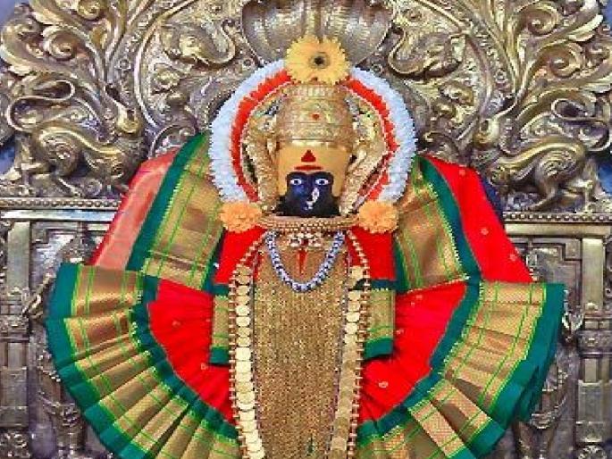 Why conservation of Ambabai idol in the dark of night, Shiv Sena question | कोल्हापूर : अंबाबाईच्या मूर्तीचे संवर्धन रात्रीच्या अंधारात का?, शिवसेनेचा सवाल Why conservation of Ambabai idol in the dark of night, Shiv Sena question | कोल्हापूर : अंबाबाईच्या मूर्तीचे संवर्धन रात्रीच्या अंधारात का?, शिवसेनेचा सवाल