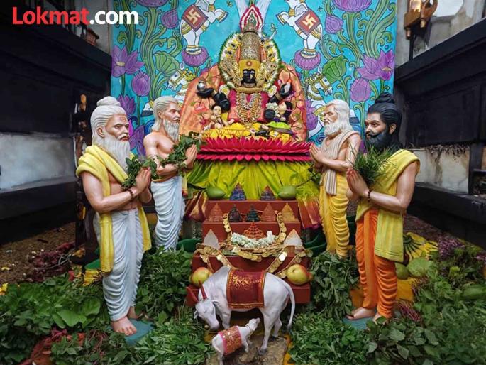 Navratri 2024: Ambabai Navratri celebrations begin with Ghatasthapana, Goddess worshiped as enthroned Ambabai on the first day | Navratri 2024: घटस्थापनेने अंबाबाईच्या नवरात्रोत्सवाला प्रारंभ, पहिल्या दिवशी देवीची सिंहासनाधिष्ठित अंबाबाई रुपात पूजा  Navratri 2024: Ambabai Navratri celebrations begin with Ghatasthapana, Goddess worshiped as enthroned Ambabai on the first day | Navratri 2024: घटस्थापनेने अंबाबाईच्या नवरात्रोत्सवाला प्रारंभ, पहिल्या दिवशी देवीची सिंहासनाधिष्ठित अंबाबाई रुपात पूजा