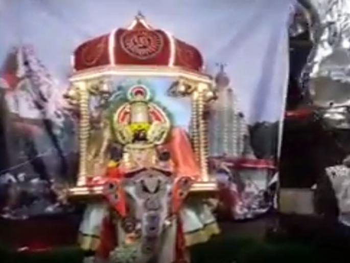Panchamila worship of Ambabai in the form of compounding | पंचमीला अंबाबाईची गजारूढ स्वरूपात पूजा Panchamila worship of Ambabai in the form of compounding | पंचमीला अंबाबाईची गजारूढ स्वरूपात पूजा
