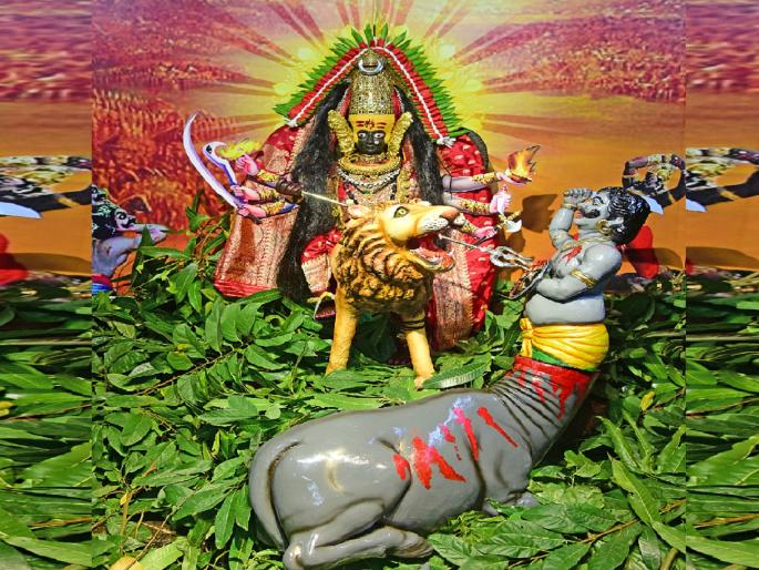Worship of Ambabai as Mahishasurmardini on the eighth day of Navratri festival | Navratri2022: अष्टमीला अंबाबाई महिषासुरमर्दिनी रूपात, आज रात्री होणार नगरप्रदक्षिणा Worship of Ambabai as Mahishasurmardini on the eighth day of Navratri festival | Navratri2022: अष्टमीला अंबाबाई महिषासुरमर्दिनी रूपात, आज रात्री होणार नगरप्रदक्षिणा
