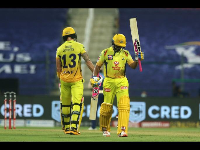 IPL 2020 MI vs CSK Latest News: Poor fielding hurts Mumbai Indians; Chennai Super Kings won by 5 wickets | IPL 2020 MI vs CSK Latest News : गचाळ क्षेत्ररक्षणानं मुंबई इंडियन्सचा घात केला; रायुडू-फॅफनं CSKला विजय मिळवून दिला