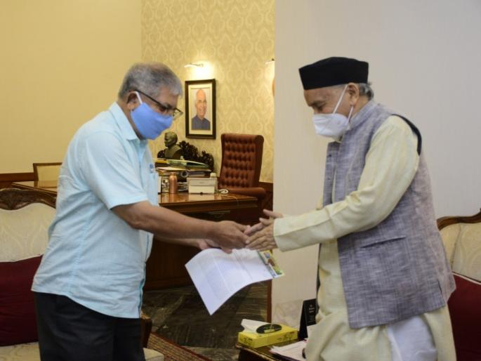 vanchit bahujan aghadi prakash ambedkar demands president rule in maharashtra after governor meet | अनिल देशमुख एकटे निर्णय घेऊ शकत नाहीत, राष्ट्रपती राजवट लागू करा: प्रकाश आंबेडकर