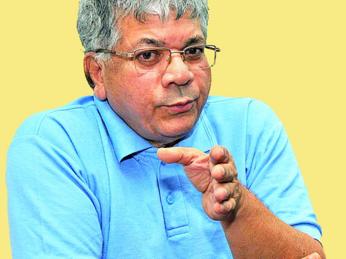 Lok Sabha Election 2019: Ambedkar's 'deprived' experiment exam! | Lok Sabha Election 2019 : आंबेडकरांच्या ‘वंचित’ प्रयोगाची परीक्षा! Lok Sabha Election 2019: Ambedkar's 'deprived' experiment exam! | Lok Sabha Election 2019 : आंबेडकरांच्या ‘वंचित’ प्रयोगाची परीक्षा!