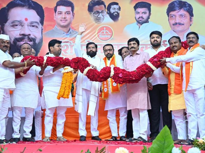 Despite being loyal for 39 years, no one is asked about the party; Uddhav Sena suffers setback, Jalna district chief joins Shinde group | '३९ वर्षे निष्ठा ठेवूनही पक्षात विचारले जात नाही'; उद्धवसेनेला झटका, जालना जिल्हाप्रमुख शिंदेसेनेत