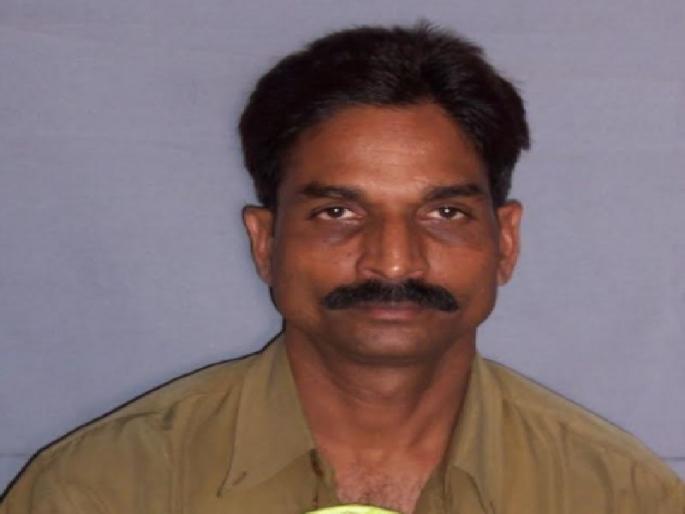 Police arrested the eight kg gold bullion in Bhayander | भाईंदरमध्ये आठ किलो सोन्याची चोरी करणा-याला पोलिसांनी केली अटक Police arrested the eight kg gold bullion in Bhayander | भाईंदरमध्ये आठ किलो सोन्याची चोरी करणा-याला पोलिसांनी केली अटक