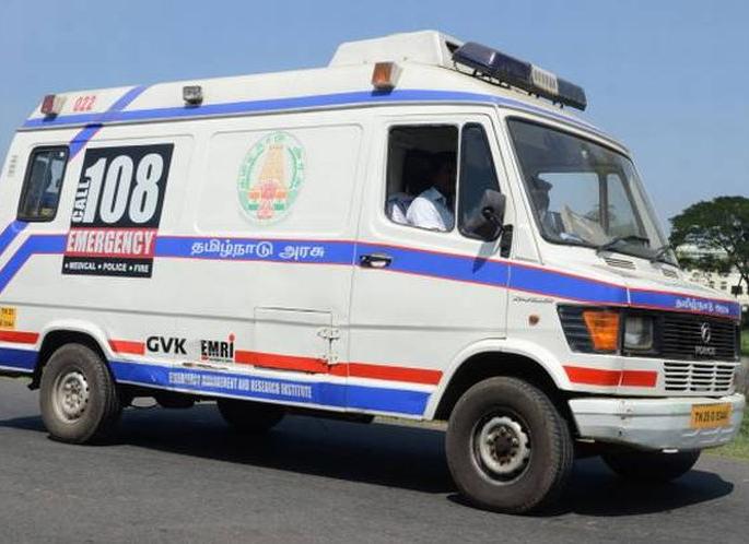 Patur, Balapur Ambulance service in other districts! | पातूर, बाळापुरातील १०८ रुग्णवाहिकेची सेवा इतर जिल्ह्यात!