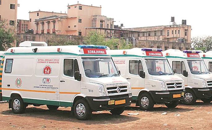 1.5 maternity hospitalizations a year; For 5 lakh patients, there are 3 newborns | वर्षभरात ४,२६३ प्रसूती रुग्णवाहिकेत; १० लाखांहून अधिक रुग्णांसाठी १०८ ठरली नवसंजीवनी 1.5 maternity hospitalizations a year; For 5 lakh patients, there are 3 newborns | वर्षभरात ४,२६३ प्रसूती रुग्णवाहिकेत; १० लाखांहून अधिक रुग्णांसाठी १०८ ठरली नवसंजीवनी