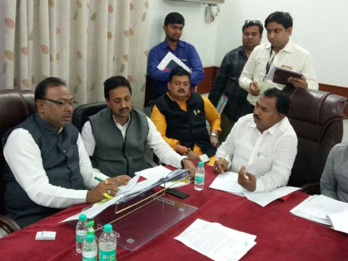 Akola district; Power Minister approves 4 MW Solar Power Project at Shirla | अकोला जिल्हा; शिर्ला येथील ४ मेगावॉट सौर ऊर्जा प्रकल्पाला ऊर्जामंत्र्यांची मंजुरी Akola district; Power Minister approves 4 MW Solar Power Project at Shirla | अकोला जिल्हा; शिर्ला येथील ४ मेगावॉट सौर ऊर्जा प्रकल्पाला ऊर्जामंत्र्यांची मंजुरी