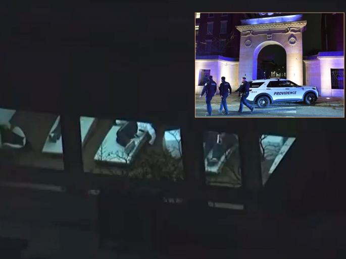 Brown University shooting: Shooting during final exams at Brown University in the US; 2 dead, 8 seriously injured, attackers flee | अमेरिकेतील ब्राउन युनिव्हर्सिटीत अंतिम परीक्षांदरम्यान गोळीबार; २ मृत, ८ गंभीर जखमी, हल्लेखोर पसार Brown University shooting: Shooting during final exams at Brown University in the US; 2 dead, 8 seriously injured, attackers flee | अमेरिकेतील ब्राउन युनिव्हर्सिटीत अंतिम परीक्षांदरम्यान गोळीबार; २ मृत, ८ गंभीर जखमी, हल्लेखोर पसार