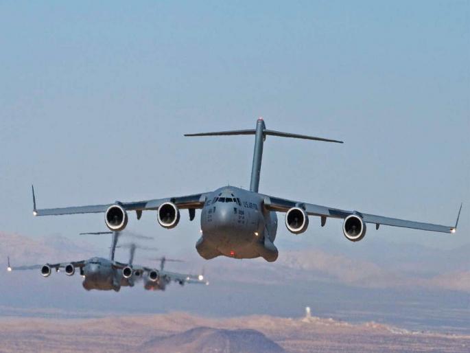 US military aircraft flew towards India with 205 immigrants; Indians brought this embarrassing moment... | अमेरिकेचे लष्करी विमान भारताच्या दिशेने झेपावले; भारतीयांनीच आणली ही लाजिरवाणी वेळ... US military aircraft flew towards India with 205 immigrants; Indians brought this embarrassing moment... | अमेरिकेचे लष्करी विमान भारताच्या दिशेने झेपावले; भारतीयांनीच आणली ही लाजिरवाणी वेळ...