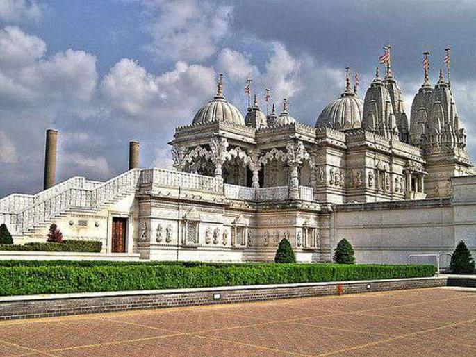 largest hindu temple new jersey | अमेरिकेत आहे सर्वात मोठे हिंदू मंदिर, भारतातून पाठवली होती 13,499 दगडे largest hindu temple new jersey | अमेरिकेत आहे सर्वात मोठे हिंदू मंदिर, भारतातून पाठवली होती 13,499 दगडे