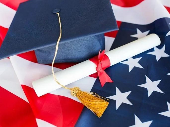 The US embassy continues to give interviews time to Indian students | अमेरिकन दूतावासाकडून भारतीय विद्यार्थ्यांना मुलाखतीची वेळ देणे सुरू The US embassy continues to give interviews time to Indian students | अमेरिकन दूतावासाकडून भारतीय विद्यार्थ्यांना मुलाखतीची वेळ देणे सुरू