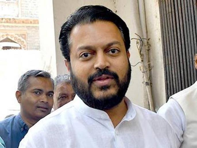 Give temporary medical certificates to 'those' students, Minister amit deshmukh instructs VC MMG | 'त्या' विद्यार्थ्यांना तात्पुरते वैद्यकीय प्रमाणपत्र द्या, मंत्र्यांचे कुलगुरूंना निर्देश Give temporary medical certificates to 'those' students, Minister amit deshmukh instructs VC MMG | 'त्या' विद्यार्थ्यांना तात्पुरते वैद्यकीय प्रमाणपत्र द्या, मंत्र्यांचे कुलगुरूंना निर्देश