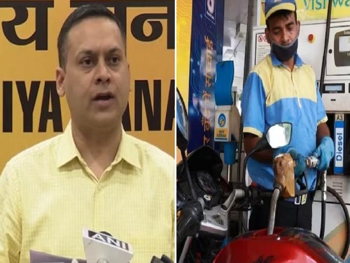 BJP Amit Malviya targets Congress said Khata Khat Taka Tak loot begins over Petrol, diesel gets costlier by Rs 3 in Karnataka as state government hikes sales tax | "खटाखट, टकाटक लूट शुरू…", कर्नाटकात पेट्रोल-डिझेलच्या दरवाढीवरून भाजपचा निशाणा BJP Amit Malviya targets Congress said Khata Khat Taka Tak loot begins over Petrol, diesel gets costlier by Rs 3 in Karnataka as state government hikes sales tax | "खटाखट, टकाटक लूट शुरू…", कर्नाटकात पेट्रोल-डिझेलच्या दरवाढीवरून भाजपचा निशाणा