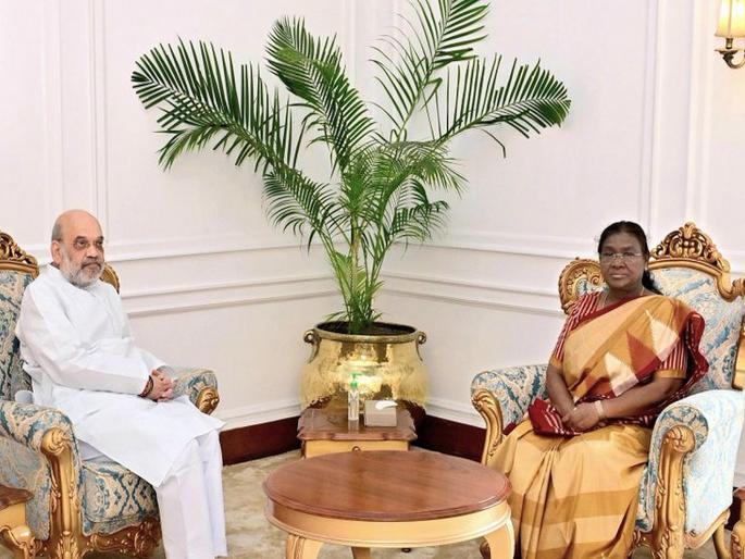 Amit Shah meets President four hours after PM Modi; Something big will happen on August 5th.... | पंतप्रधान मोदींनंतर चार तासांनी अमित शाह राष्ट्रपतींना भेटले; ५ ऑगस्टला काहीतरी मोठे घडणार.... Amit Shah meets President four hours after PM Modi; Something big will happen on August 5th.... | पंतप्रधान मोदींनंतर चार तासांनी अमित शाह राष्ट्रपतींना भेटले; ५ ऑगस्टला काहीतरी मोठे घडणार....