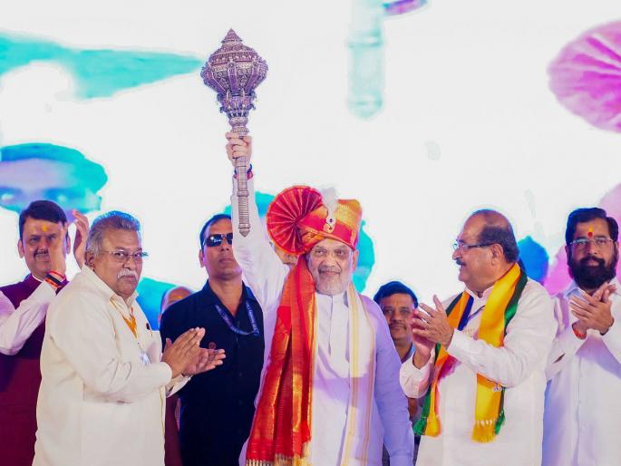 Centre will provide substantial assistance to flood victims in Maharashtra; Union Home Minister Amit Shah assures | महाराष्ट्रातील पूरग्रस्तांना केंद्र भरीव मदत करणार; केंद्रीय गृहमंत्री अमित शाह यांची ग्वाही