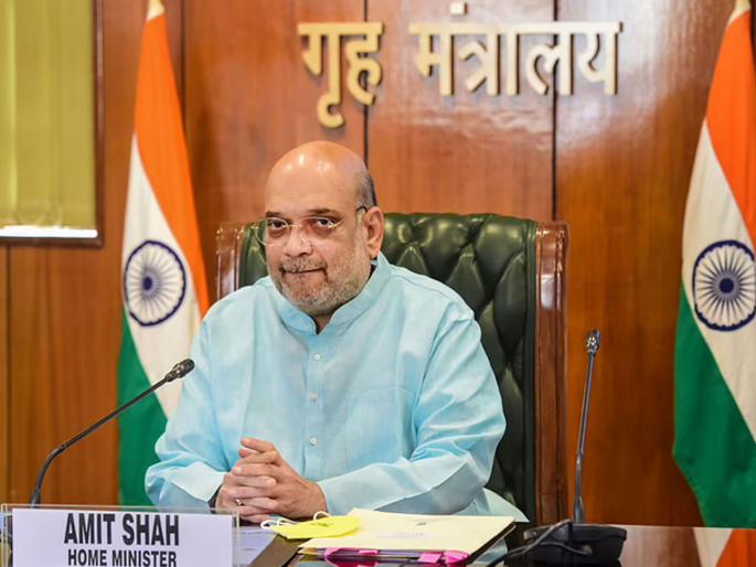 union home minister and bjp leader amit shah ordered officers to create documents and mails in hindi language | Amit Shah: मंत्रालयाच्या सर्व फाइल्स, मेल, कागदपत्र हिंदीतूनच तयार करा; अमित शाहांचे निर्देश union home minister and bjp leader amit shah ordered officers to create documents and mails in hindi language | Amit Shah: मंत्रालयाच्या सर्व फाइल्स, मेल, कागदपत्र हिंदीतूनच तयार करा; अमित शाहांचे निर्देश