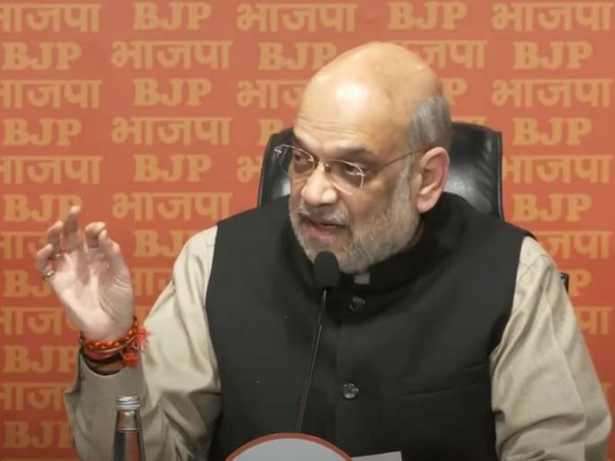Those who always insulted Ambedkar are spreading misunderstandings Amit Shah's counterattack on Congress | "ज्यांनी नेहमीच आंबेडकरांचा अपमान केला, ते गैरसमज पसरवतायत, मी स्वप्नातही..."; अमित शाहंचा काँग्रेसवर पलटवार Those who always insulted Ambedkar are spreading misunderstandings Amit Shah's counterattack on Congress | "ज्यांनी नेहमीच आंबेडकरांचा अपमान केला, ते गैरसमज पसरवतायत, मी स्वप्नातही..."; अमित शाहंचा काँग्रेसवर पलटवार