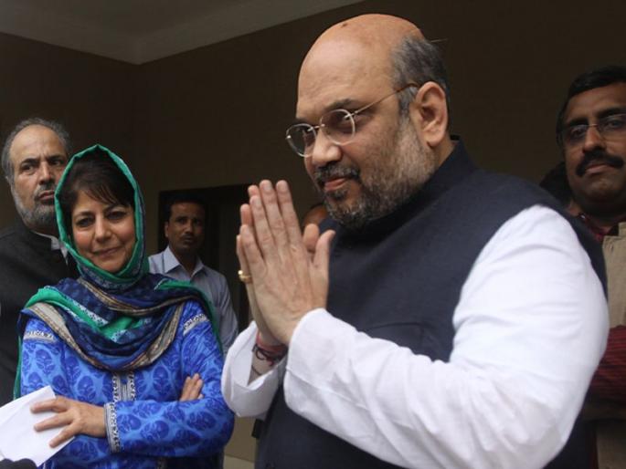 Emergency meetings of BJP MLAs on Kashmir, will be held soon? | काश्मीरबाबत भाजपा आमदारांची तातडीची बैठक, लवकरच निवडणुका होणार ? Emergency meetings of BJP MLAs on Kashmir, will be held soon? | काश्मीरबाबत भाजपा आमदारांची तातडीची बैठक, लवकरच निवडणुका होणार ?