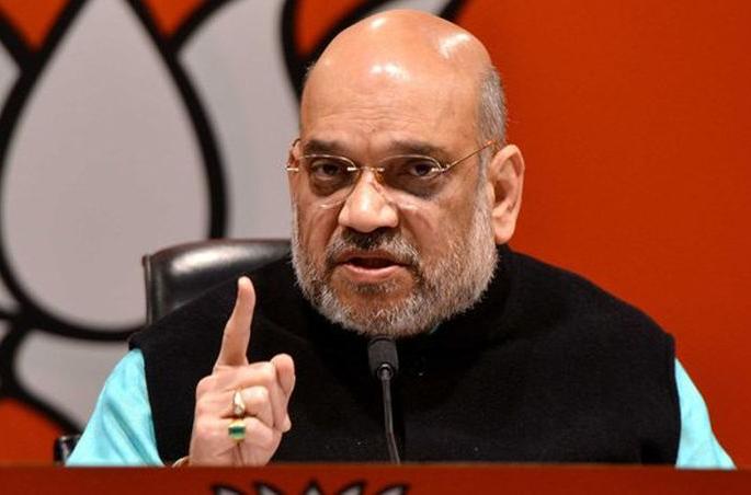Maharashtra Assembly Election 2019: Sharad Pawar just worked to fill the house - Amit Shah | शरद पवार यांनी फक्त घर भरण्याचे काम केले - अमित शाह Maharashtra Assembly Election 2019: Sharad Pawar just worked to fill the house - Amit Shah | शरद पवार यांनी फक्त घर भरण्याचे काम केले - अमित शाह