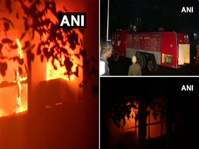 A fire has broken out on first and second floor at AIIMS Hospital | AIMS Hospital Fire: जेटलींवर उपचार सुरु असणाऱ्या दिल्लीतील एम्स हॉस्पिटलमध्ये लागली आग A fire has broken out on first and second floor at AIIMS Hospital | AIMS Hospital Fire: जेटलींवर उपचार सुरु असणाऱ्या दिल्लीतील एम्स हॉस्पिटलमध्ये लागली आग
