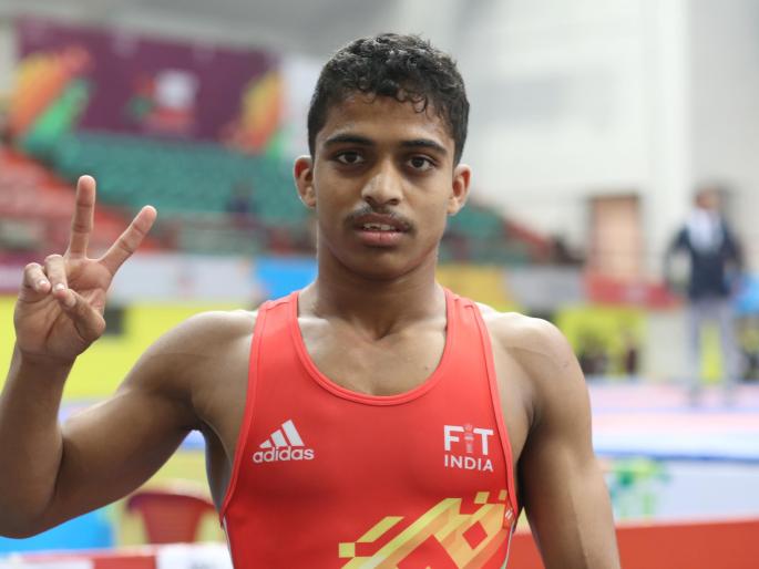 Khelo India: in Wrestling Amol Bongarde, vetal Shekale won gold medal | खेलो इंडिया : कुस्तीत अमोल बोंगार्डे, वेताळ शेळके यांना सुवर्णपदक Khelo India: in Wrestling Amol Bongarde, vetal Shekale won gold medal | खेलो इंडिया : कुस्तीत अमोल बोंगार्डे, वेताळ शेळके यांना सुवर्णपदक