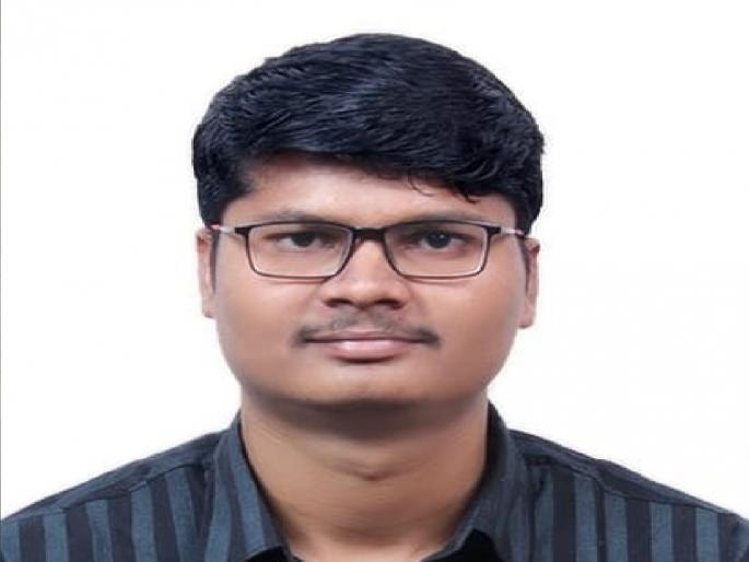 Amol Chavan of Nimbwade village in Sangli district the first forest officer of Nandiwale community | Sangli: निंबवडेतील नंदीवाले समाजाचा पहिला वन अधिकारी; आई-वडिलांचे स्वप्न पूर्ण, पण.. Amol Chavan of Nimbwade village in Sangli district the first forest officer of Nandiwale community | Sangli: निंबवडेतील नंदीवाले समाजाचा पहिला वन अधिकारी; आई-वडिलांचे स्वप्न पूर्ण, पण..