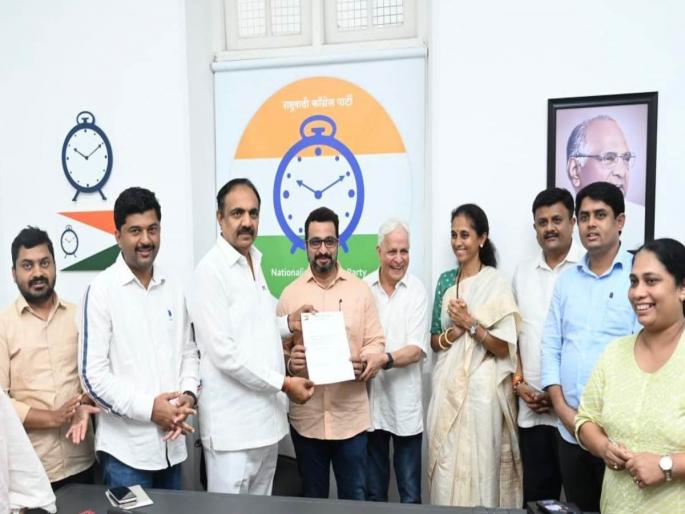 NCP gave a big responsibility to dr. Amol Kolhe It will be brought down in the Vidhan Sabha, Lok Sabha grounds | अमोल कोल्हेंवर राष्ट्रवादीने दिली मोठी जबाबदारी! विधानसभा, लोकसभेच्या मैदानात उतरवणार NCP gave a big responsibility to dr. Amol Kolhe It will be brought down in the Vidhan Sabha, Lok Sabha grounds | अमोल कोल्हेंवर राष्ट्रवादीने दिली मोठी जबाबदारी! विधानसभा, लोकसभेच्या मैदानात उतरवणार