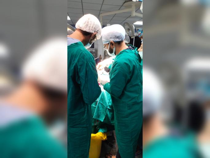 first neuro surgery successful in super hospital in amravati | सुपर रुग्णालयात पहिली न्यूरो सर्जरी यशस्वी; महिलेला मिळाले जीवनदान first neuro surgery successful in super hospital in amravati | सुपर रुग्णालयात पहिली न्यूरो सर्जरी यशस्वी; महिलेला मिळाले जीवनदान