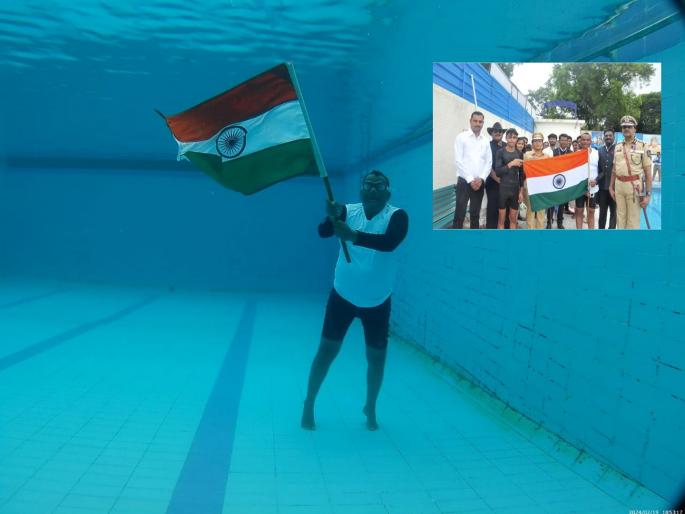Celebrating Independence Day in water, space and land too | पाण्यात,अवकाशात अन् जमीनीवर देखील स्वातंत्र्य दिनाचा उत्सव Celebrating Independence Day in water, space and land too | पाण्यात,अवकाशात अन् जमीनीवर देखील स्वातंत्र्य दिनाचा उत्सव