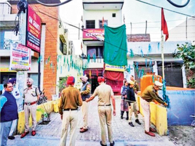Grenade attack on temple; ISI's hand? | मंदिरावर ग्रेनेड हल्ला; आयएसआयचा हात? Grenade attack on temple; ISI's hand? | मंदिरावर ग्रेनेड हल्ला; आयएसआयचा हात?