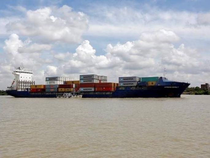 The pride of Indian shipping companies from the US | अमेरिकेकडून भारतीय शिपिंग कंपन्यांचा गौरव The pride of Indian shipping companies from the US | अमेरिकेकडून भारतीय शिपिंग कंपन्यांचा गौरव