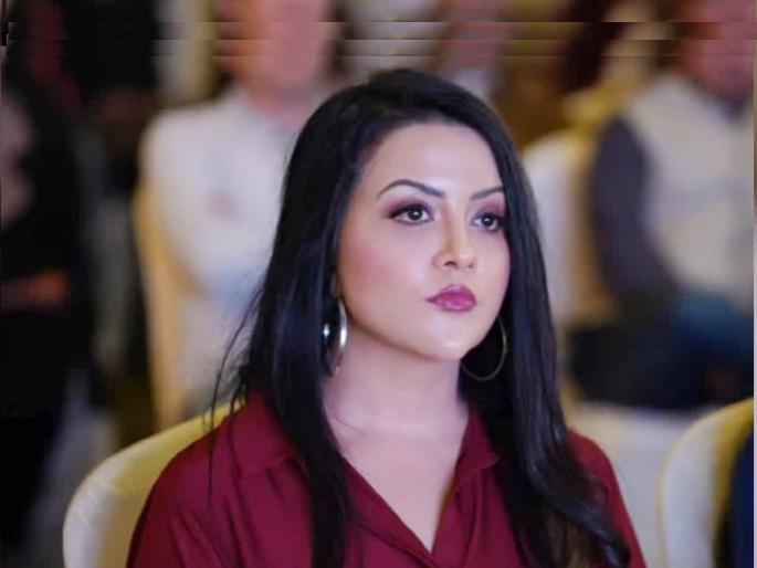Offensive comment on Amruta Fadnavis tweet, Chhatrapati Sambhajinagar's CA is in police custody | अमृता फडणवीस यांच्या ट्विटवर आक्षेपार्ह कमेंट, छत्रपती संभाजीनगरात सीए पोलिसांच्या ताब्यात Offensive comment on Amruta Fadnavis tweet, Chhatrapati Sambhajinagar's CA is in police custody | अमृता फडणवीस यांच्या ट्विटवर आक्षेपार्ह कमेंट, छत्रपती संभाजीनगरात सीए पोलिसांच्या ताब्यात
