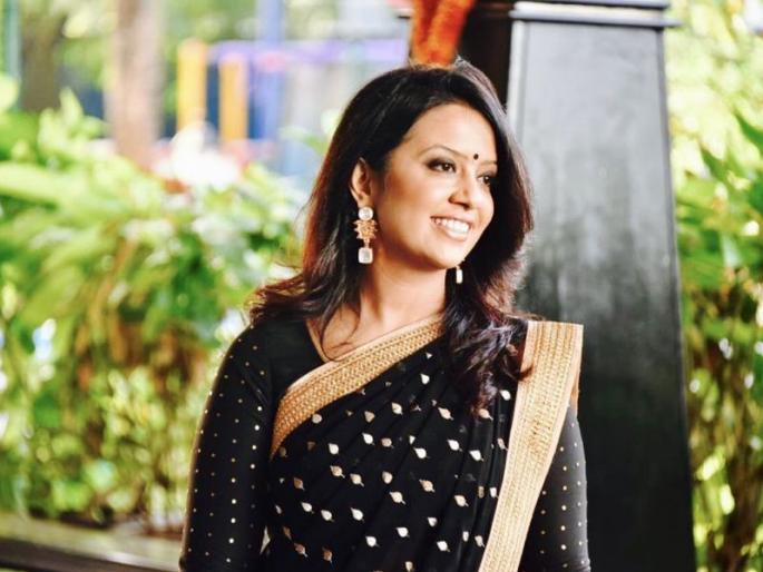 'I am a Hindu, I am proud of others'; Amruta Fadnavis | 'मी हिंदू आहे, त्याचा मला इतरांप्रमाणे अभिमानही आहे'; हिंदुत्व शिकवणा-यांना अमृता फडणवीस यांचं सणसणीत उत्तर 'I am a Hindu, I am proud of others'; Amruta Fadnavis | 'मी हिंदू आहे, त्याचा मला इतरांप्रमाणे अभिमानही आहे'; हिंदुत्व शिकवणा-यांना अमृता फडणवीस यांचं सणसणीत उत्तर